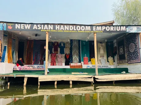 WhatsApp Image 2022-12-13 at 12.27.02.jpeg