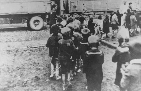 children-Jewish-ghetto-Lodz-Poland-death-camp.jpg