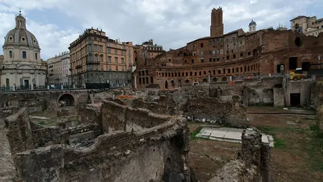 trajans market.jpg