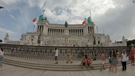 Piazza Venezia.jpg